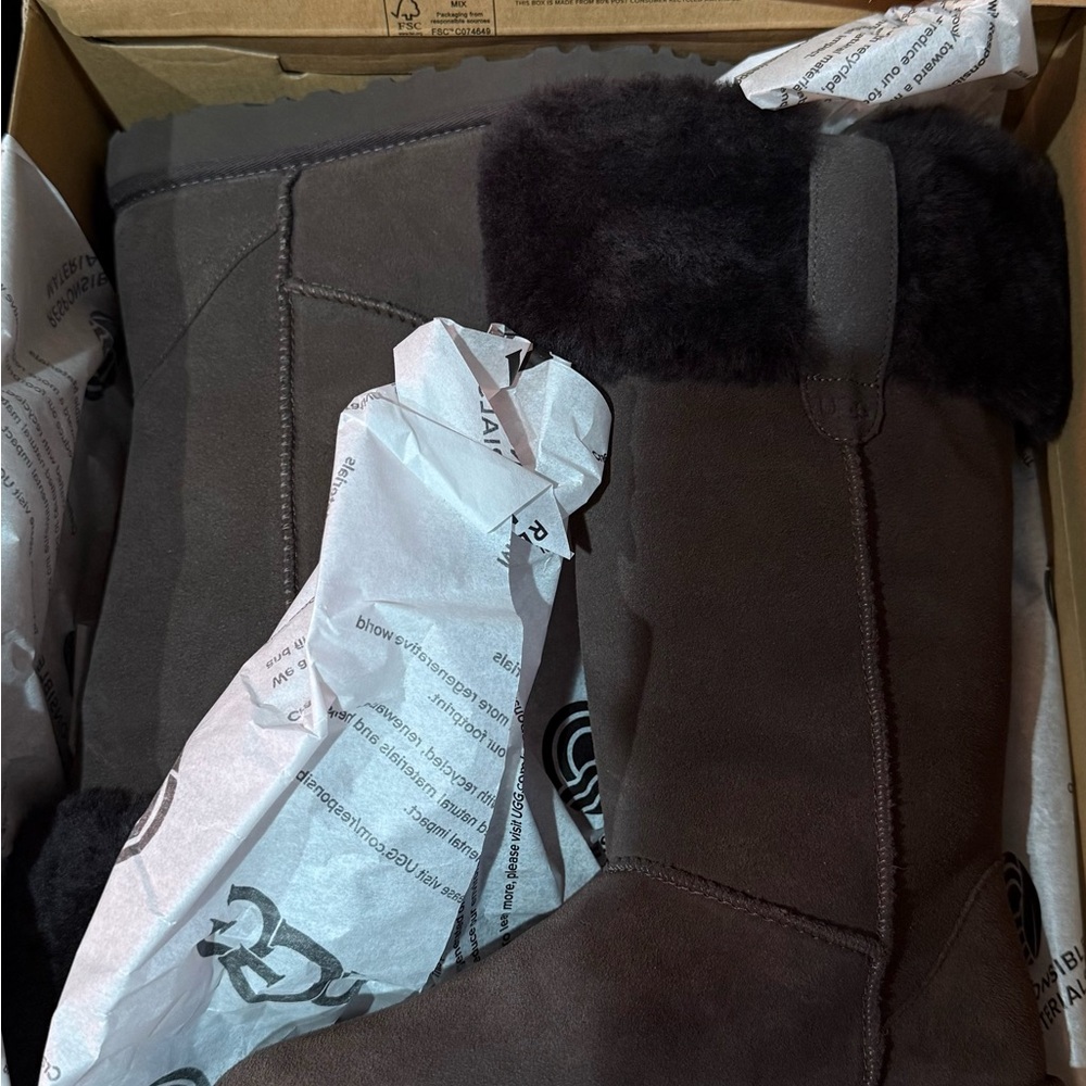 UGG Brown Ankle Boots for Comfort and Style